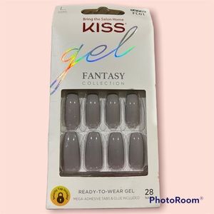 NWT Kiss Impress Gray-Purple Nails